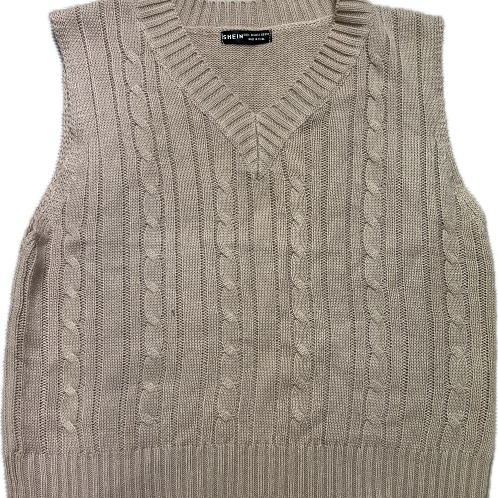 SHEIN Women’s V-Neck Cable Knit Sweater Vest - Beige/pink